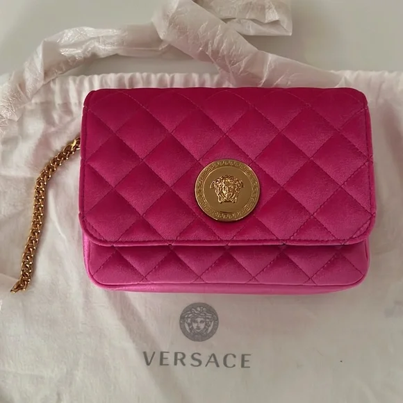 Versace NWOT Hot Pink Velvet MEDUSA Clutch crossbody Handbag 7”x5” with dust bag - Picture 2 of 11